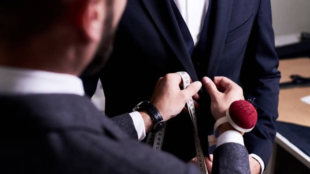 Mode Homme Luxe 2026 : Tendances Costumes Sur Mesure et Tailleurs Haut de Gamme