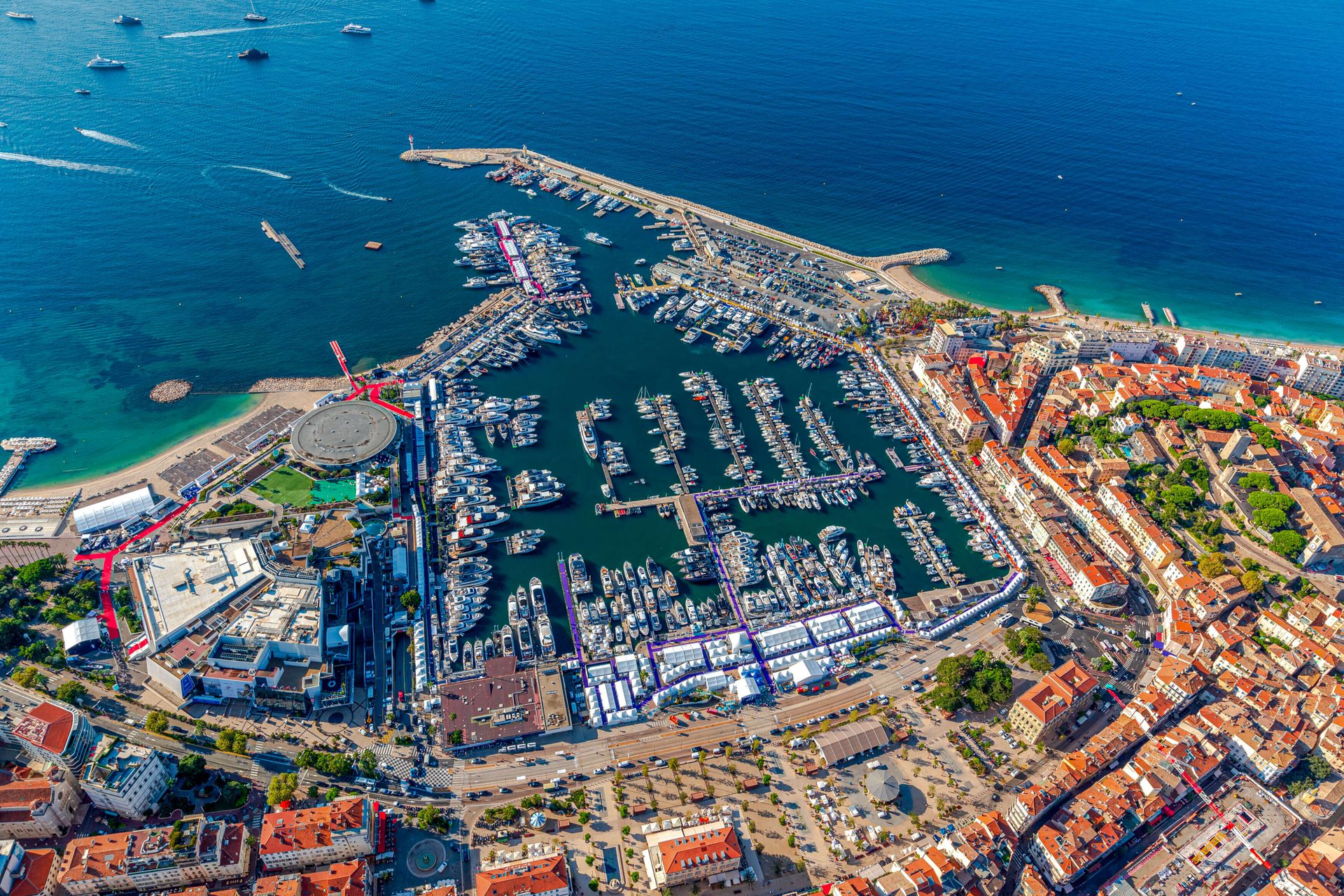 Cannes Yachting Festival 2026 : guide VIP et services de conciergerie de luxe