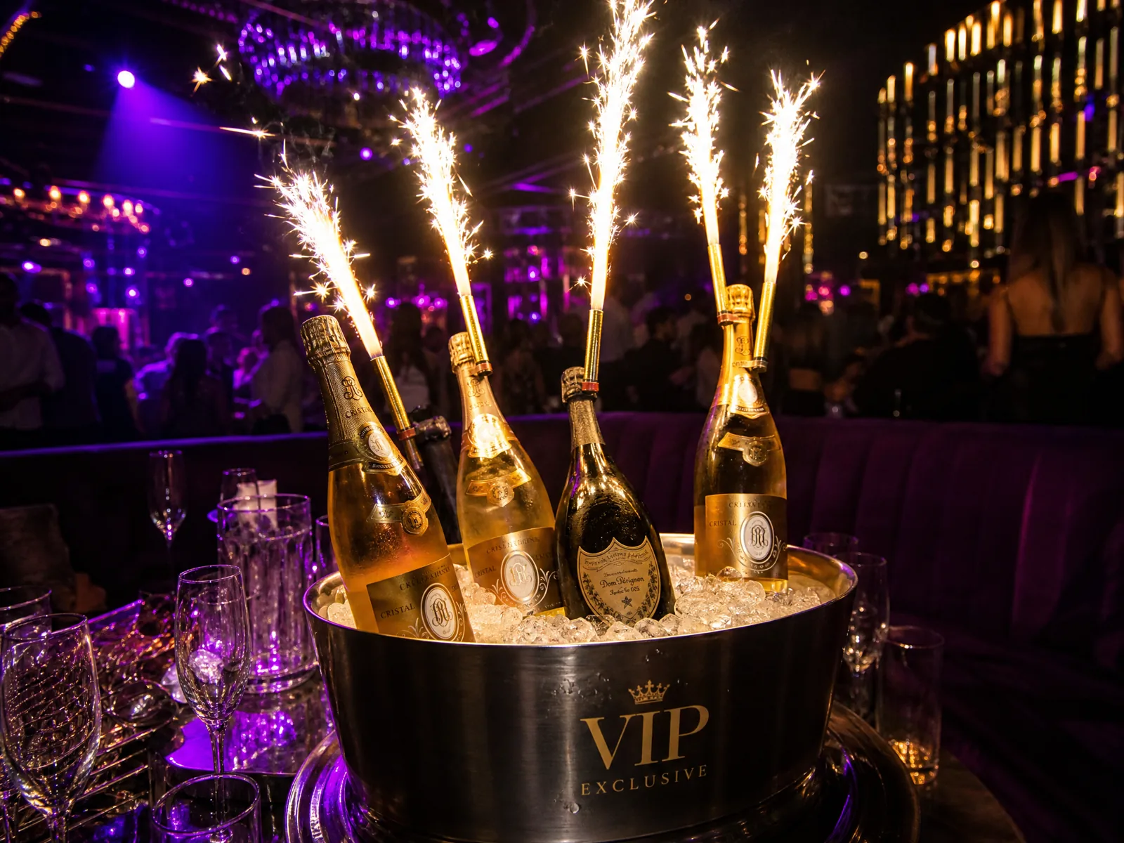 Champagnes de luxe français : Ruinart, cuvées de prestige et clubs ultra-luxe — AC Private