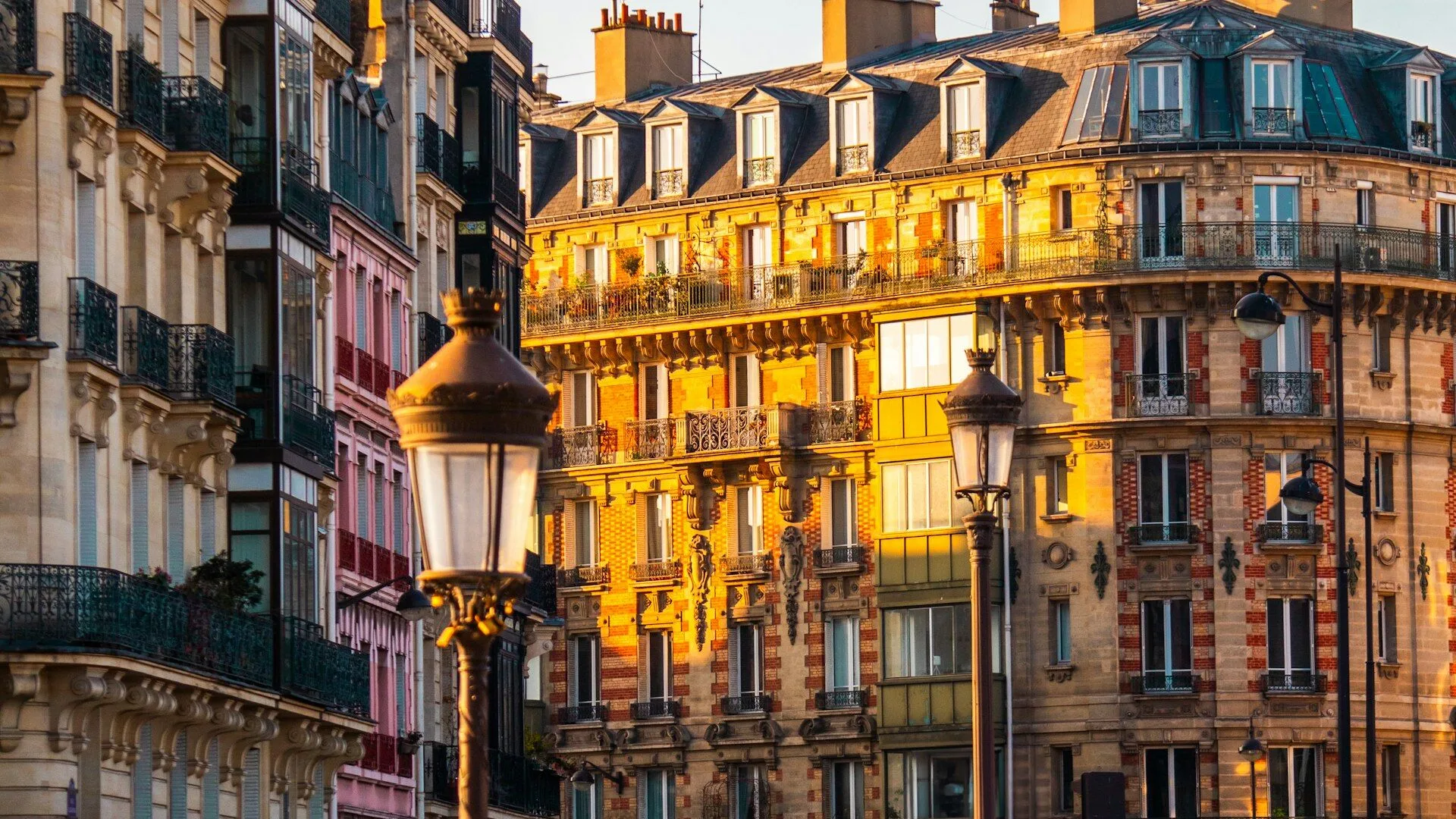 Portfolio Living: Multiple Residences, One System — How Residential Concierge Is Redefining Ultra-Luxury Real Estate in 2026