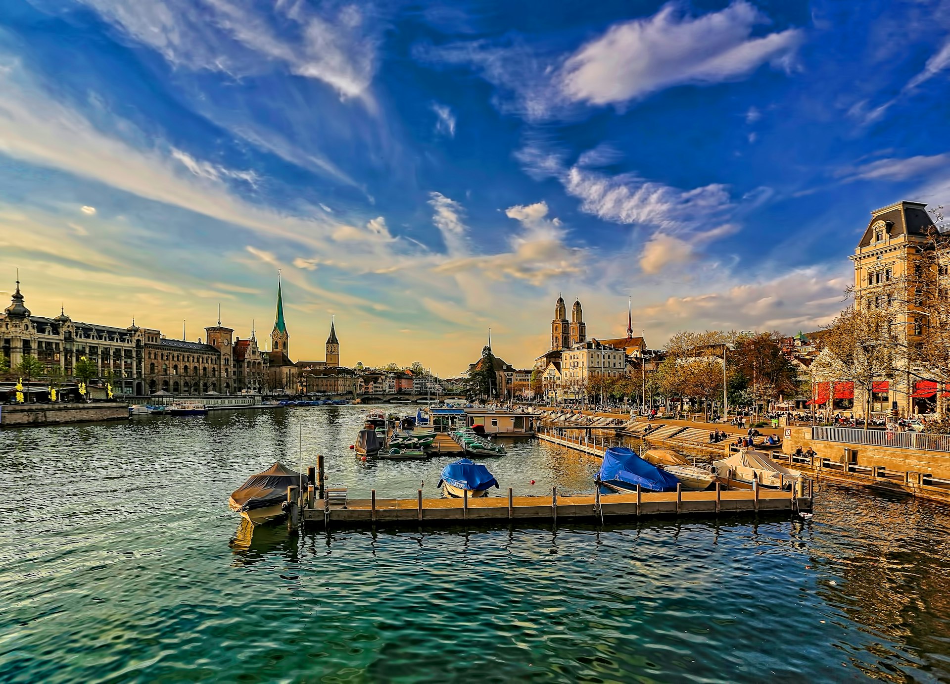 Zurich, quartier financier et luxe