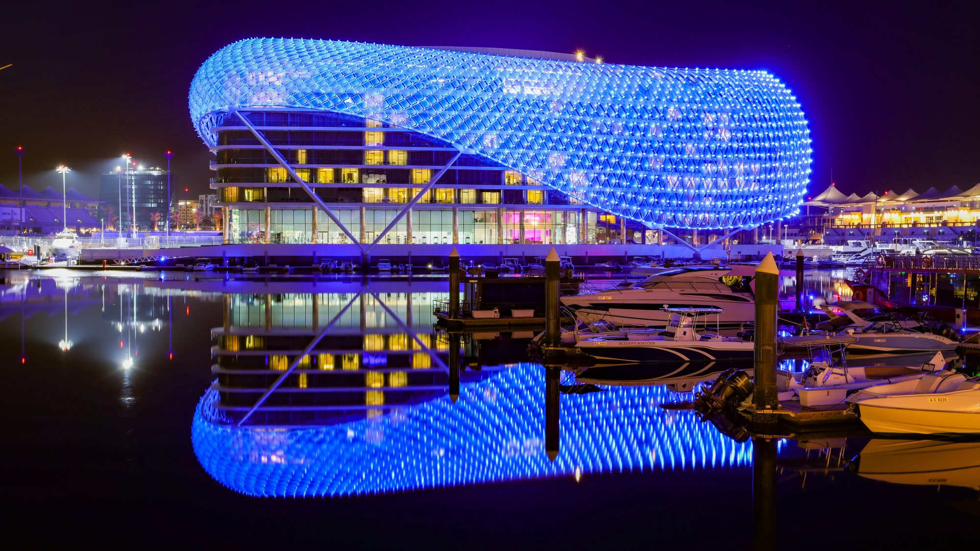 Privátní conciergerie pro Velkou cenu Abu Dhabi Okruh Yas Marina, Spojené arabské emiráty — 4. – 6. prosince 2026 - AC Private